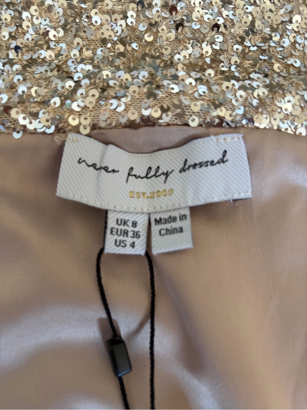 NEVER FULLY DRESSED Jaspre Sequin Wrap Mini Skirt Size 4 NWT - Picture 3 of 4